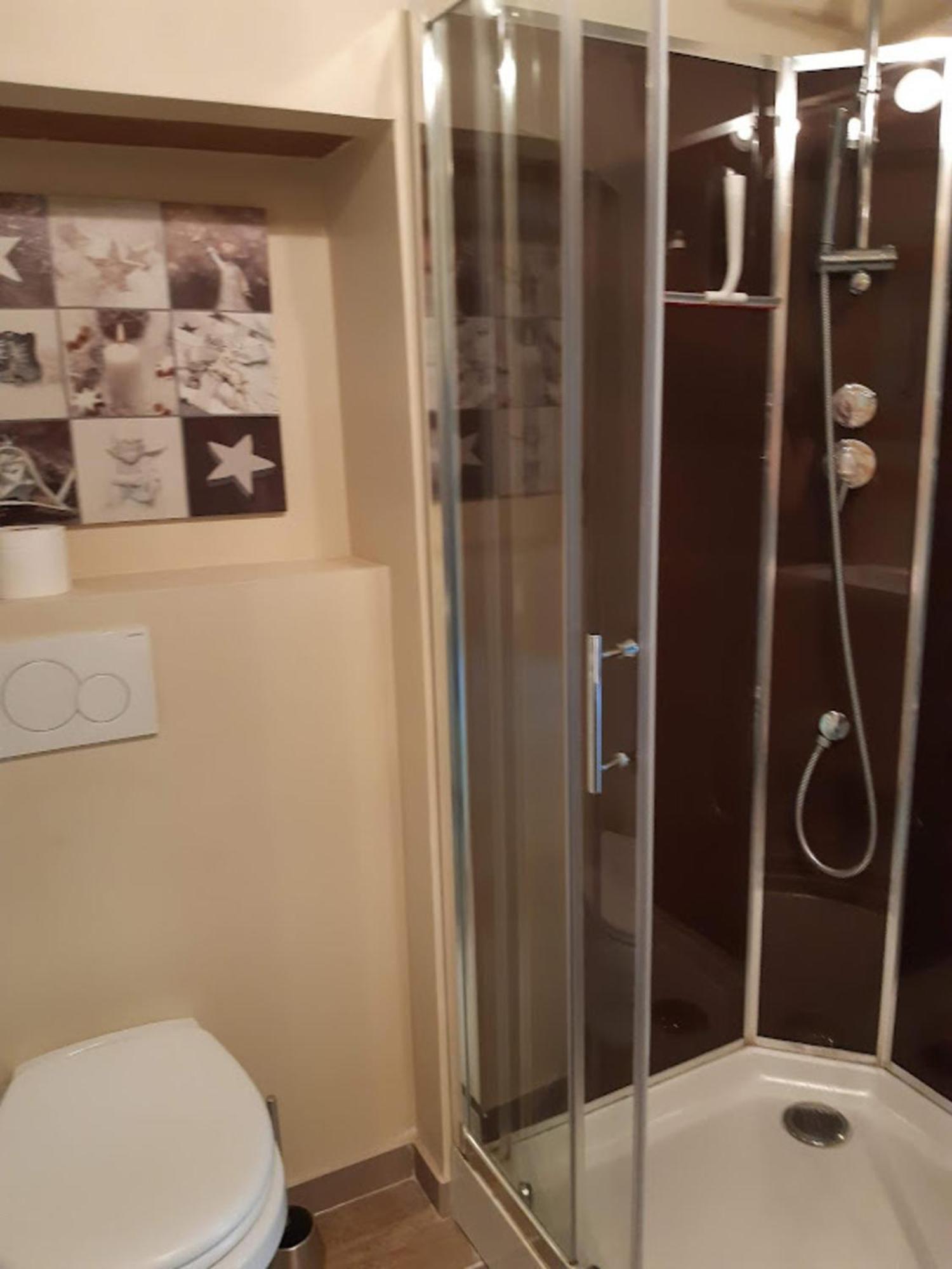 Domaine Les Feuillants Hotel Crouzilles Room photo