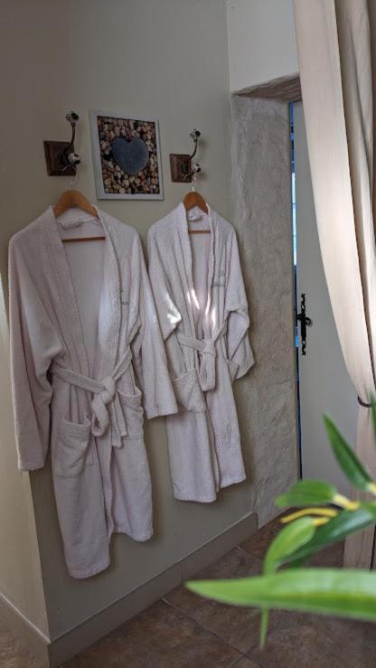 Domaine Les Feuillants Hotel Crouzilles Room photo